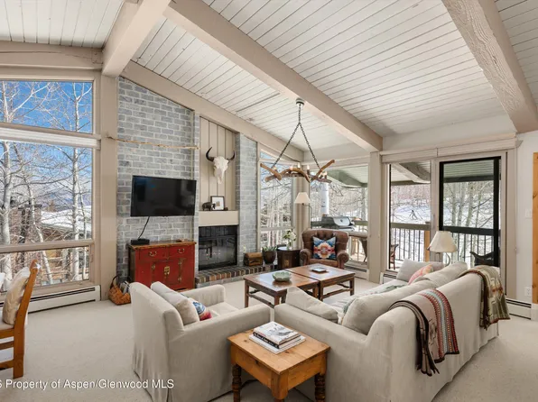 855 Carriage Way #303, Snowmass Village, CO 81615