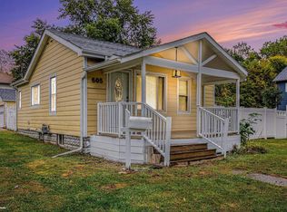 605 Spruce St, Mount Morris, MI 48458