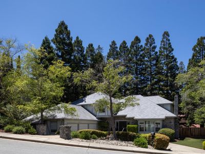 4 Woodleaf Ave, Redwood City, CA, 94061