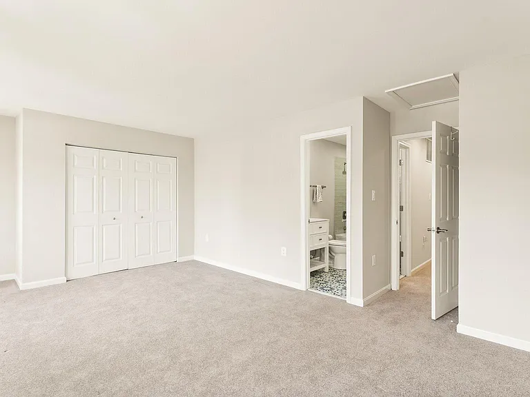 12168 Springwoods Dr — Photo 21