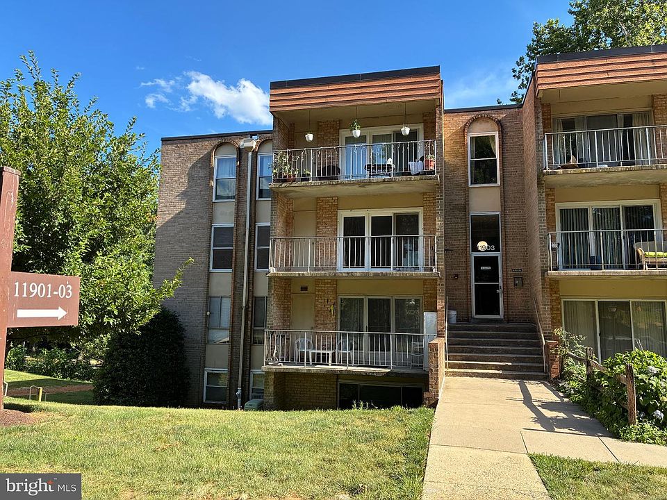 1st image of 11903 Parklawn Dr APT 102