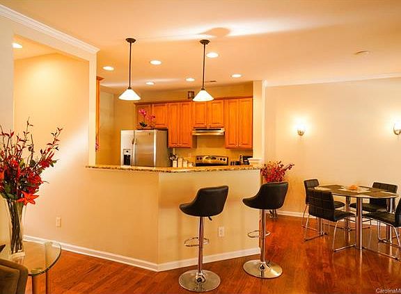 5th image of 156 N Arcadian Way #25