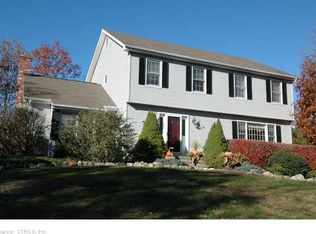 109 Barnhill Rd, Woodbury, CT 06798