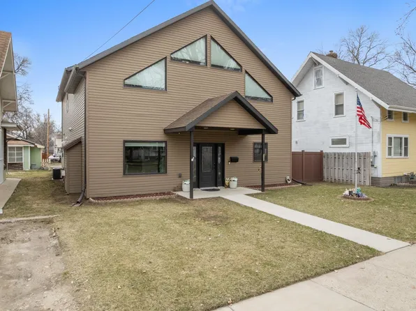 117 7th St SE, Minot, ND 58701