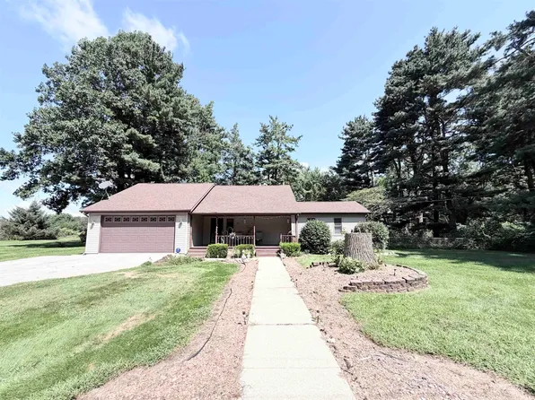 617 W Cedar St, North Liberty, IN 46554