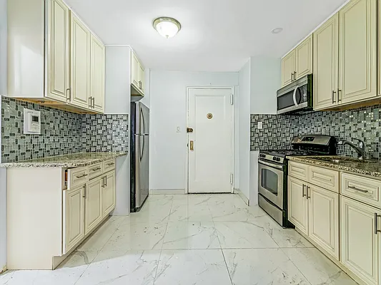 Rented by Keller Williams Realty of Greater Nassau | media 6