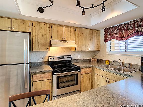 4th image of 421 S Atlantic Ave #803