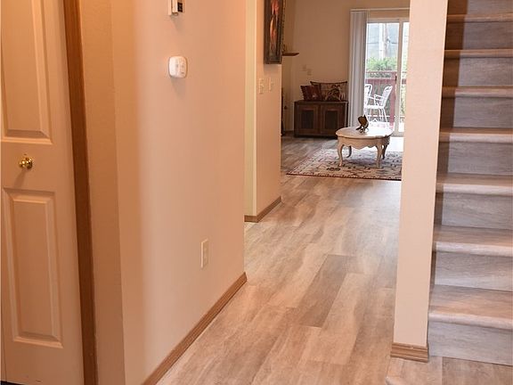 4th image of 30875 Sr 20 APT C2