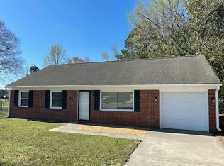500 Thyme Ct, Jacksonville, NC 28540