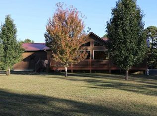 3931 Phillips Flats Rd, Oneida, TN 37841