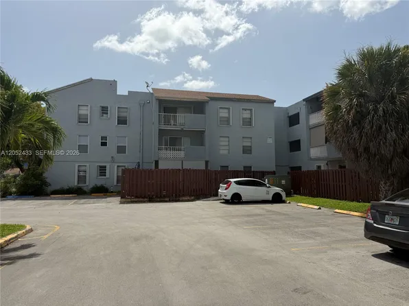 6095 W 18th Ave APT S306, Hialeah, FL 33012