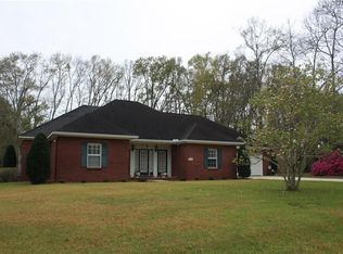 13091 Holly Ct, Grand Bay, AL 36541