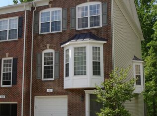 1611 Treetop View Ter, Silver Spring, MD 20904
