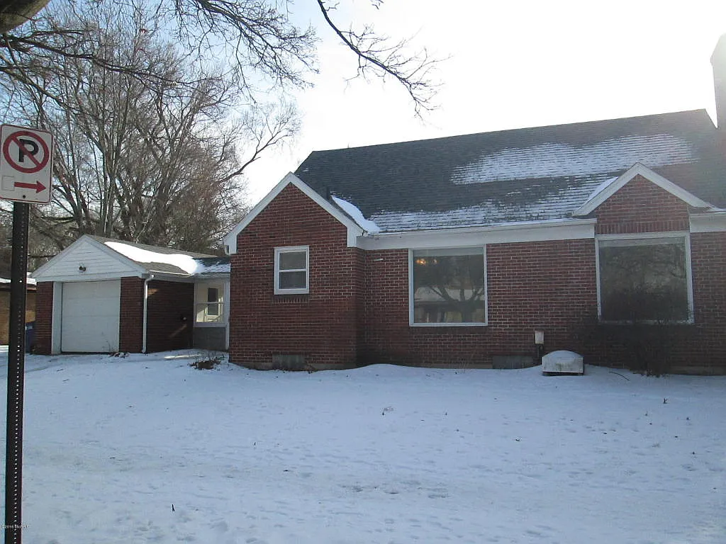 1400 Sylvan Ave SE photo 1