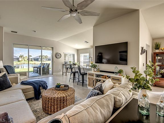 5th image of 2625 Clairfont Ct