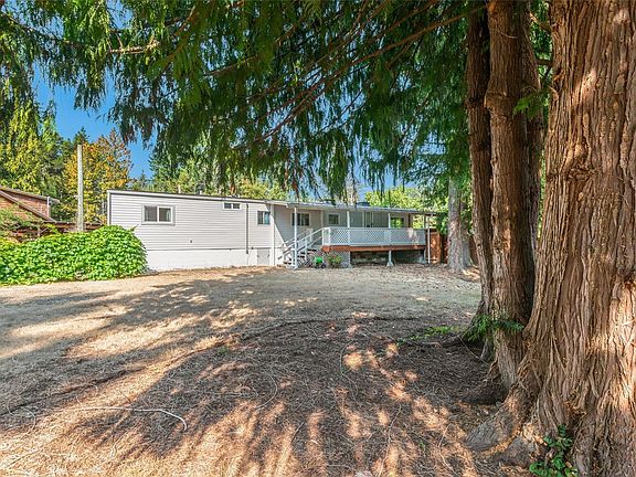 2nd image of 1520 King Rd