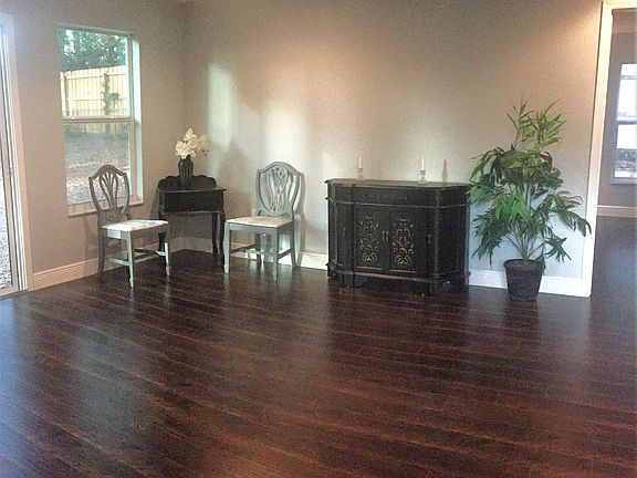 5th image of 2737 E Evelyn Dr
