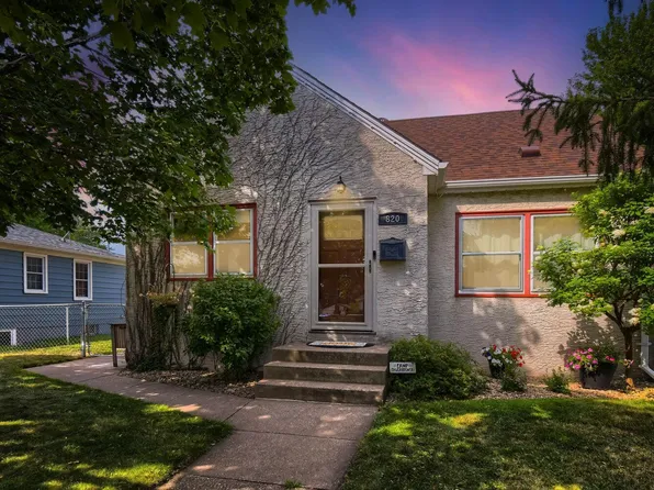 820 4th Ave S, South Saint Paul, MN 55075