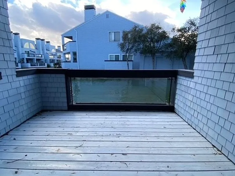 412 Barnegat Ln — Photo 16
