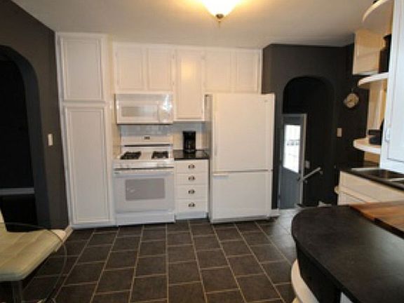 4th image of 207 W Pilcher Ave