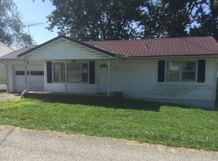 922 Alvin St, Flatwoods, KY 41139