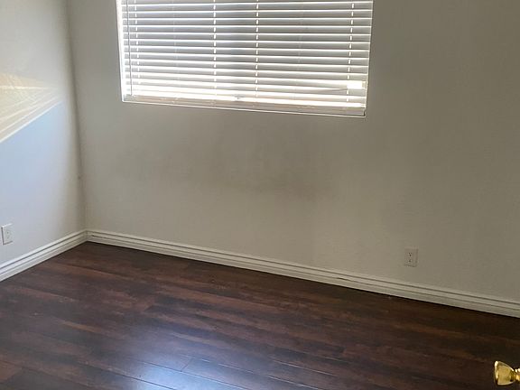 3rd image of 468 S Anza St