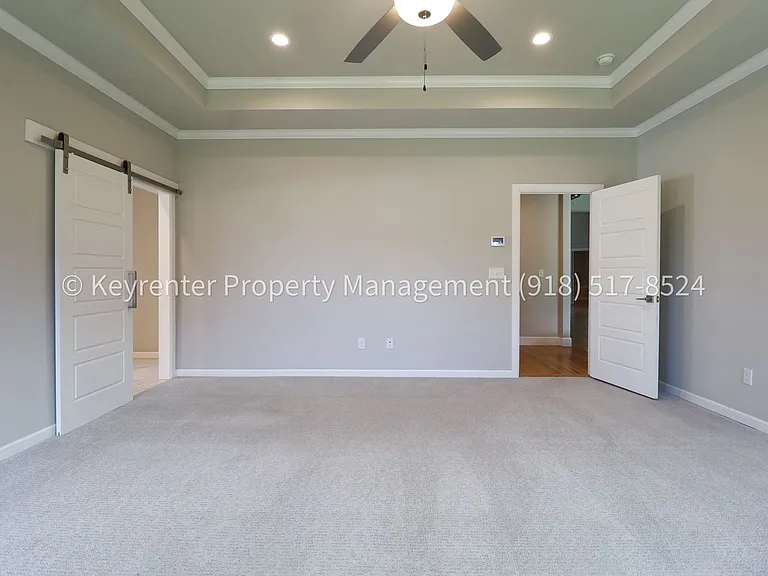3809 W Union St — Photo 31