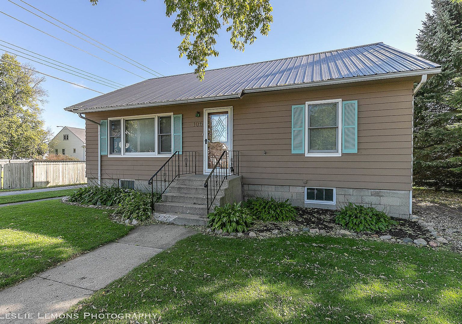 106 S Hiawatha St, Shabbona, IL 60550 Zillow