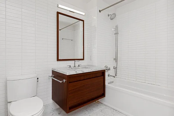 Rented by Jade Stone Real Estate Consulting | media 27