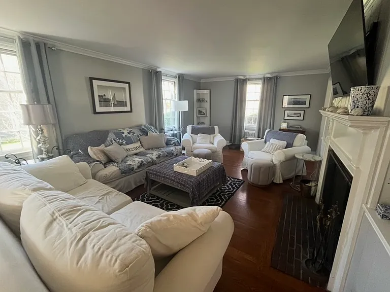 3 Ronald Rd — Photo 4