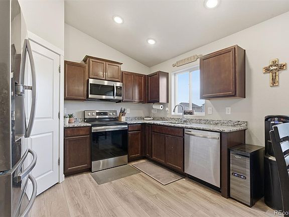 5th image of 10528 Kalama Drive