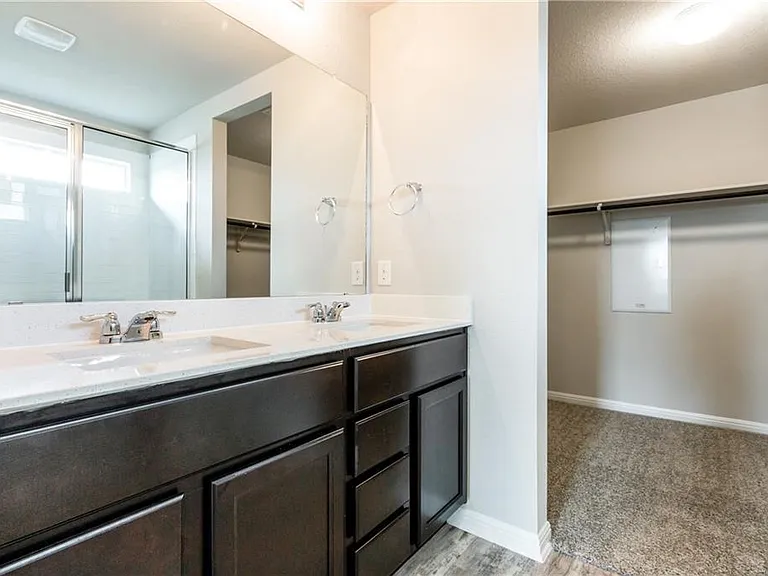 2718 Bridekirk Dr — Photo 27