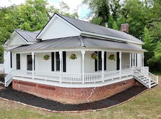 104 Cherry St, Adairsville, GA 30103