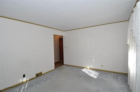 4th image of 4382 S Griffin Ave
