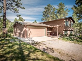 23822 Golden Hills Dr, Rapid City, SD 57702