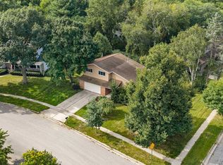 5413 Jonquil Ct, Middleton, WI 53562