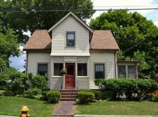 53 Oak Rd, Norwood, MA 02062