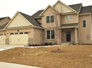 5719 Emily Rd, Bettendorf, IA 52722