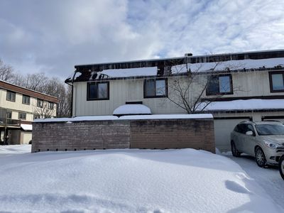 9956 Johnnycake Ridge Rd APT C1, Painesville, OH, 44077