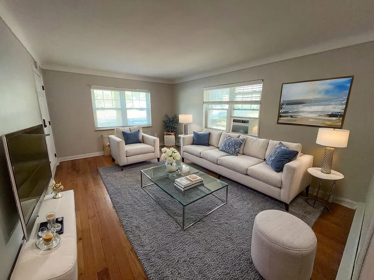 2769 Losantiville Avenue Unit 2 — Photo 2