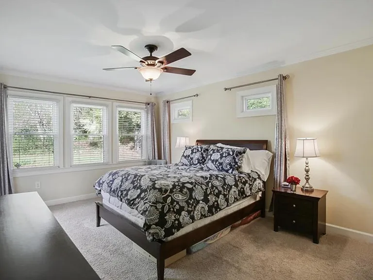 3170 Clairwood Ter — Photo 12