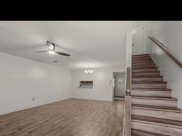 155 Marilyn Dr APT 42D