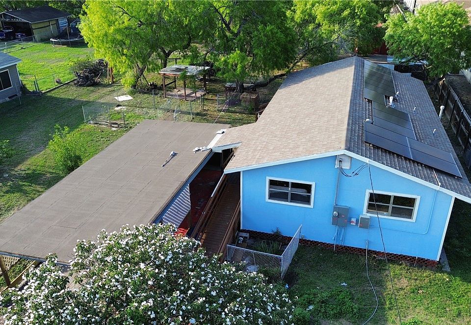 1st image of 227 1/2 W Corral Ave