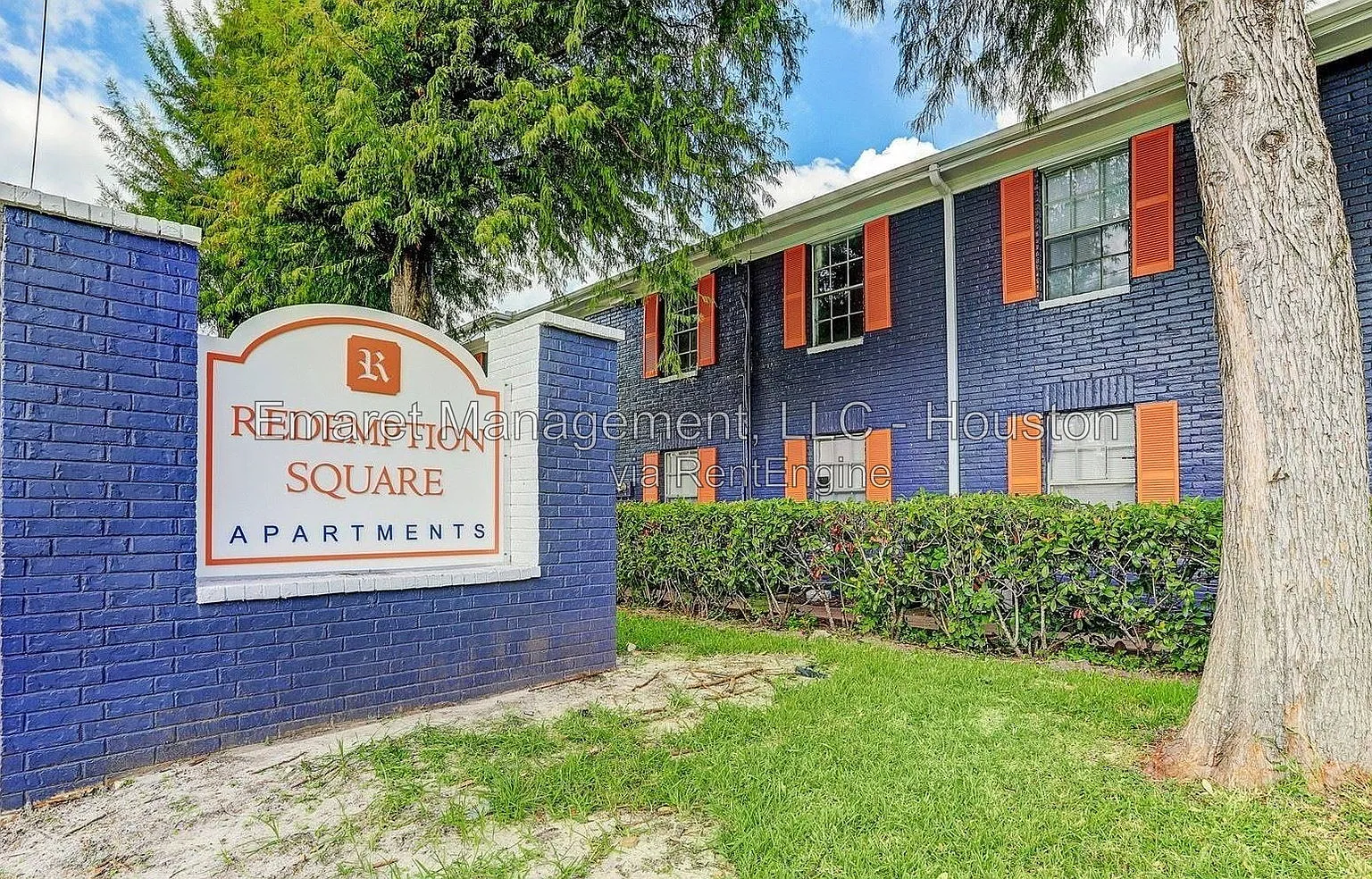Redemption Square Apartments — Photo 3