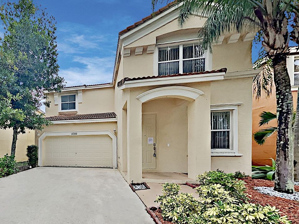 1st image of 5006 SW 155th Ave