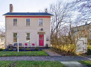 35 W Main St, Clinton, NJ 08809