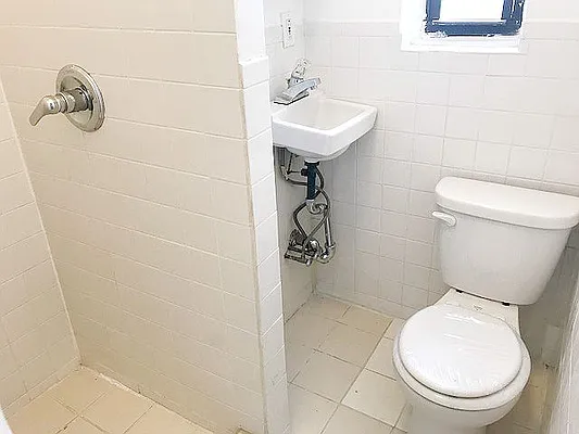 Rented by AJ Clarke | media 20