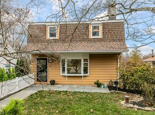 10 Lincoln Ave, Lambertville City, NJ 08530