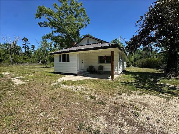3rd image of 25821 Elsie Gill Rd