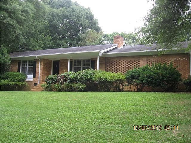 1st image of 904 Danbrook Cir